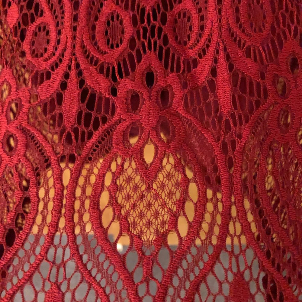 Lace top - Picture 3 of 5